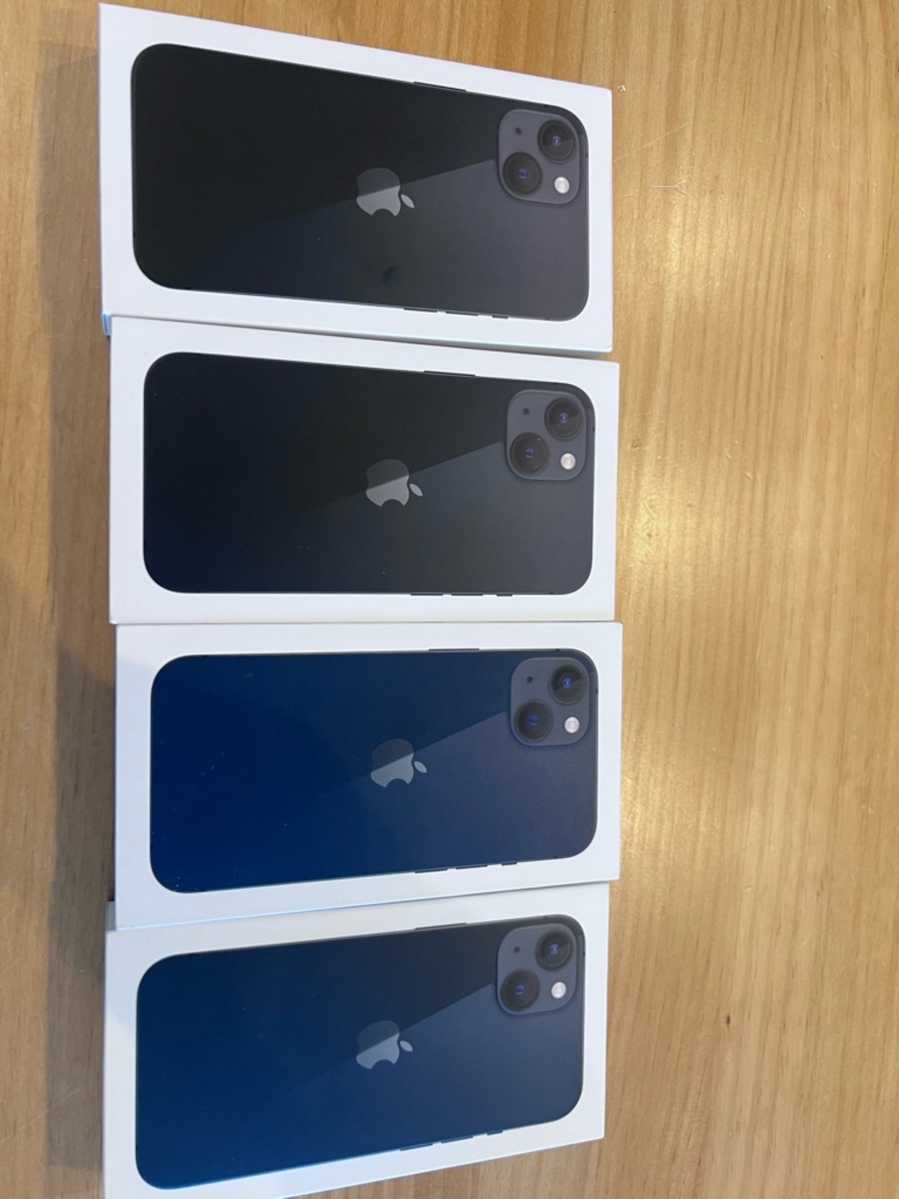 Apple Bundle of 4 IPhone 13 Retail Boxes + SIM ejector tool Midnight & Blue